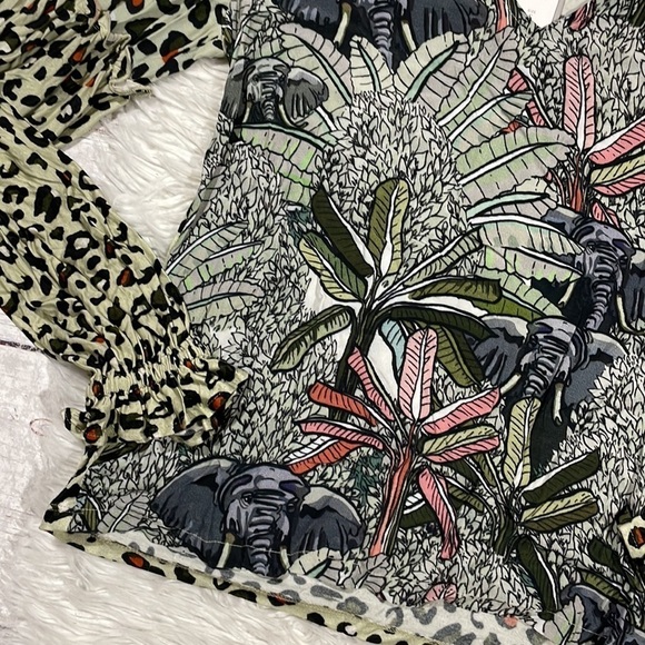 Anthropologie Bl^nk London Elephant Safari Sibley V Neck Blouse - Picture 10 of 11